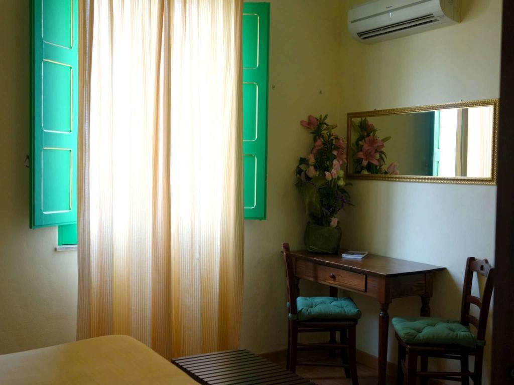 Bed And Breakfast Sorriso Таорміна Номер фото