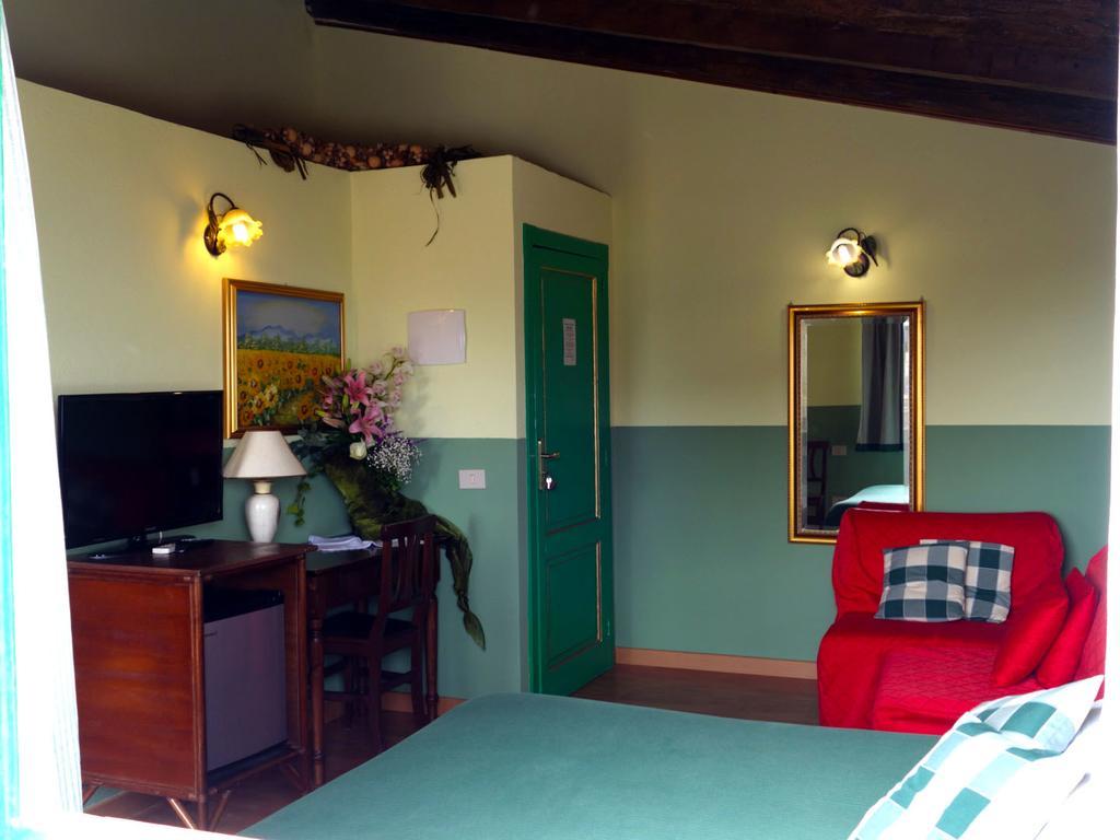 Bed And Breakfast Sorriso Таорміна Екстер'єр фото